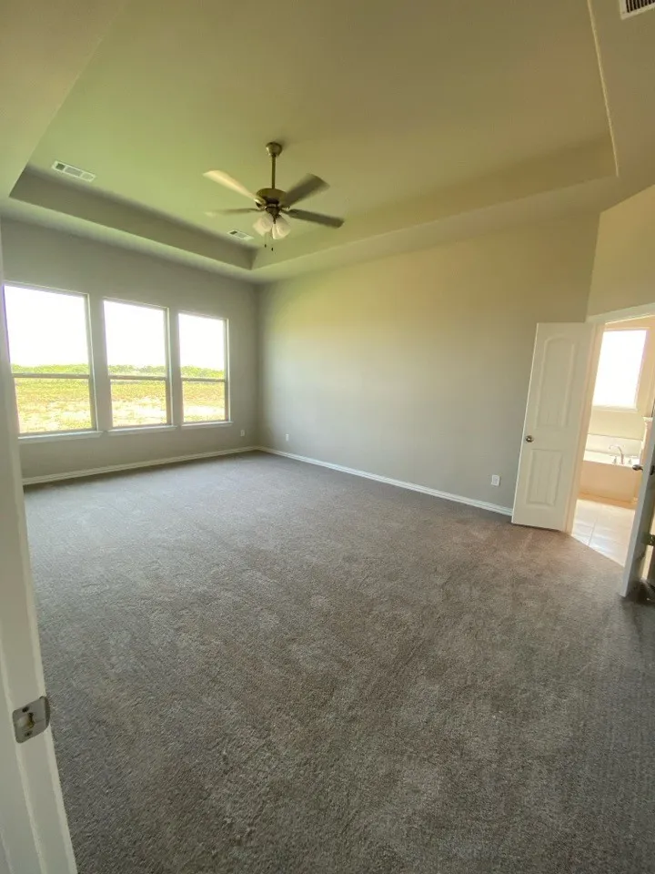 930 County Road 200 Valley View, TX 76272