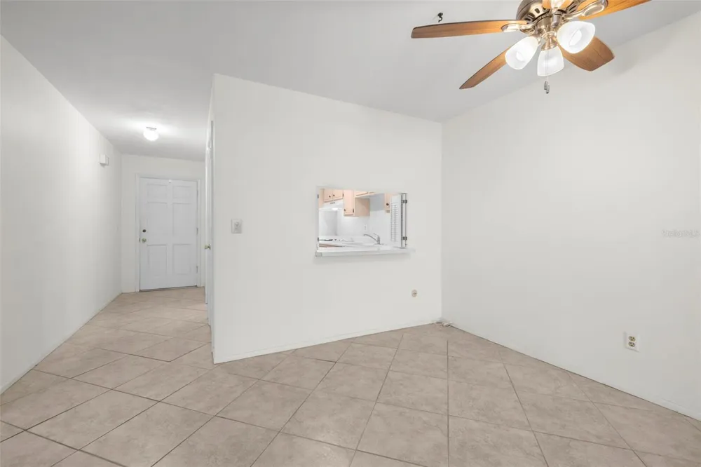 400 GLENNES LANE #206 Dunedin, FL 34698
