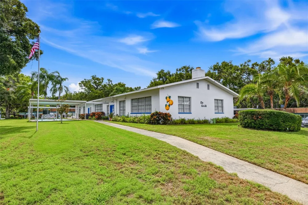 400 GLENNES LANE #206 Dunedin, FL 34698