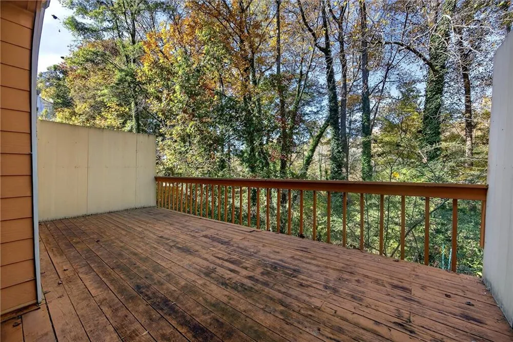 840 Brandy Oaks Lane Stone Mountain, GA 30088