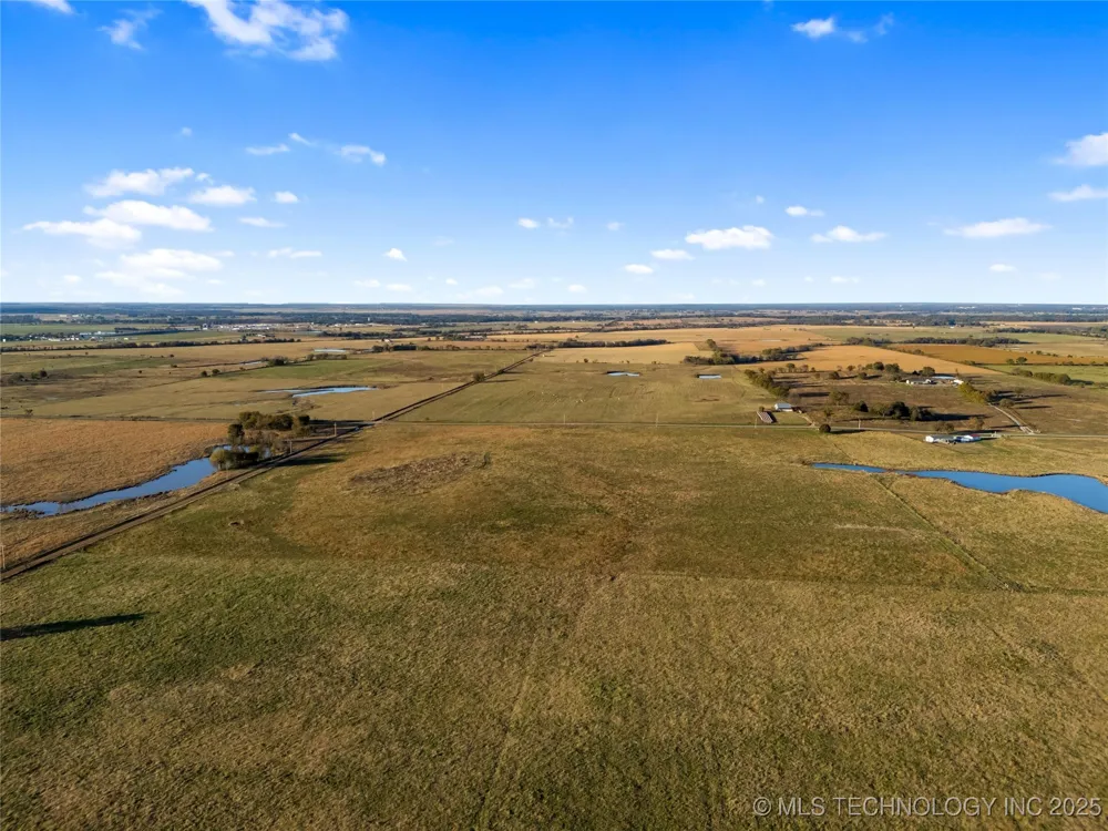 6 E 330 ROAD Big Cabin, OK 74332