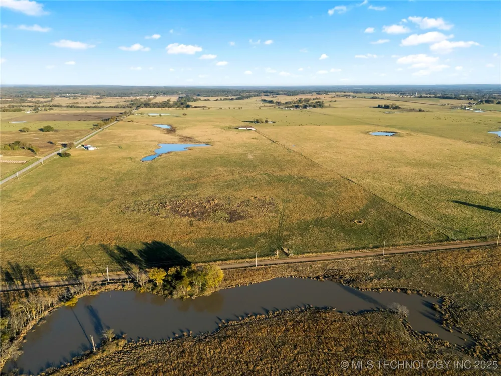 6 E 330 ROAD Big Cabin, OK 74332