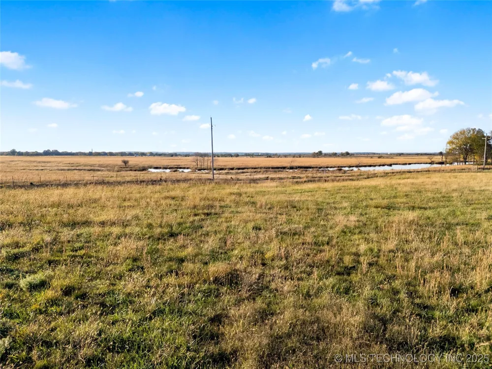 6 E 330 ROAD Big Cabin, OK 74332