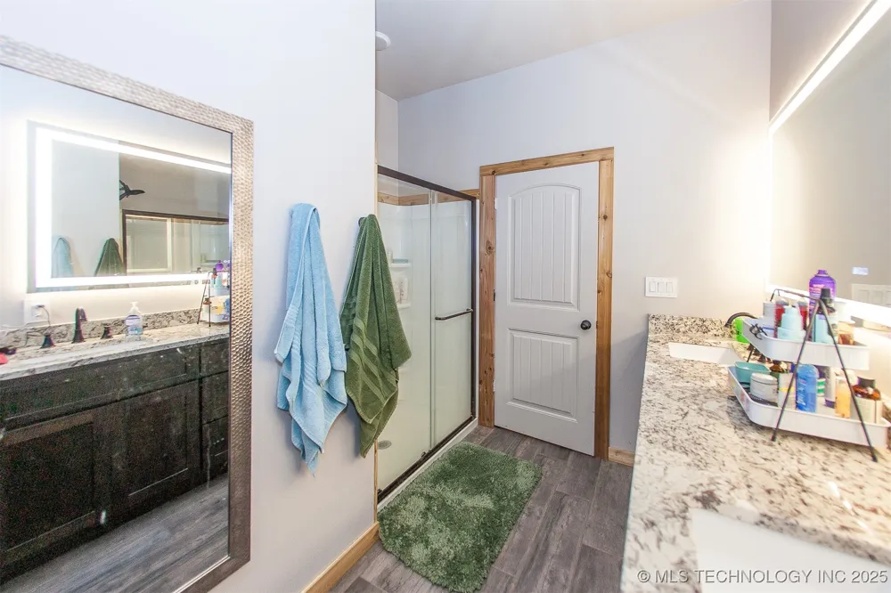 43681 W 71st Street S Jennings, OK 74038