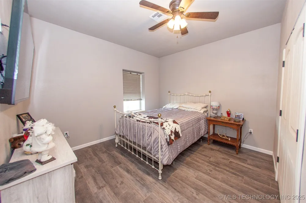 43681 W 71st Street S Jennings, OK 74038