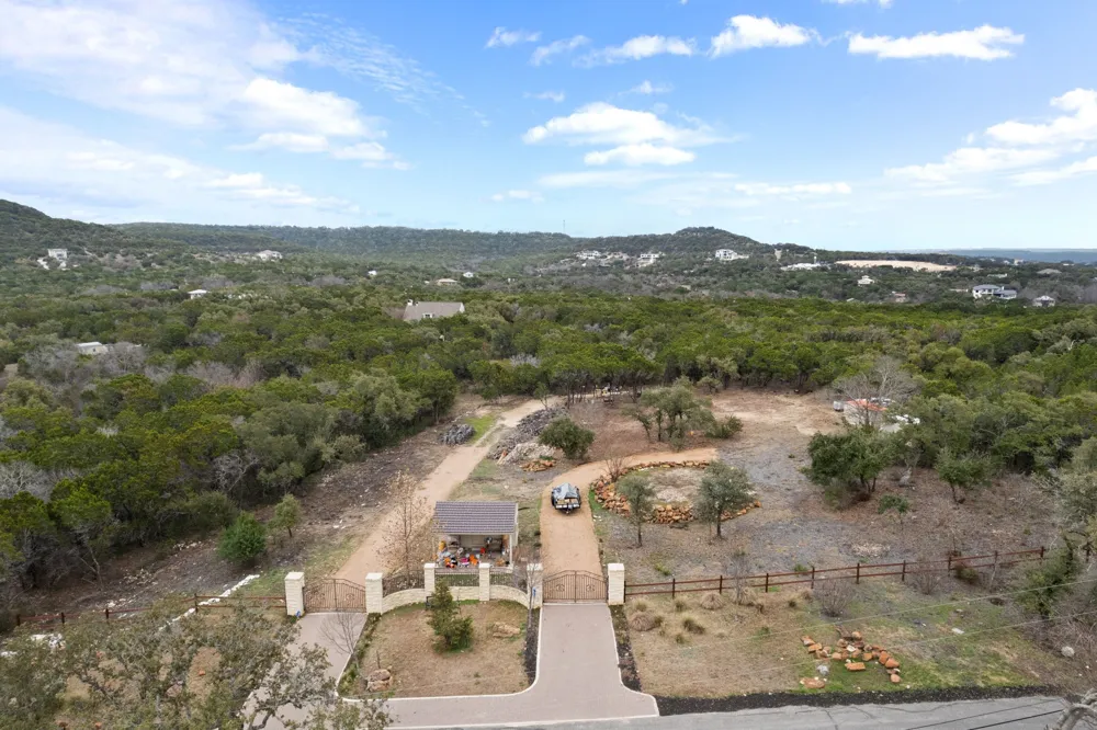 15900 Booth Circle Volente, TX 78641