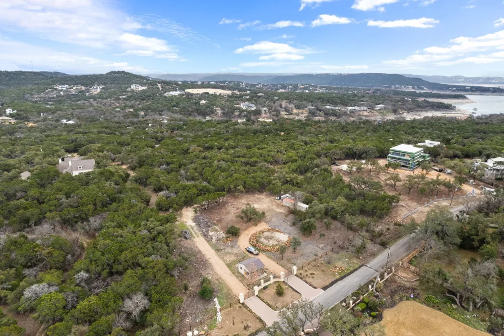 15902 Booth Circle Volente, TX 78641