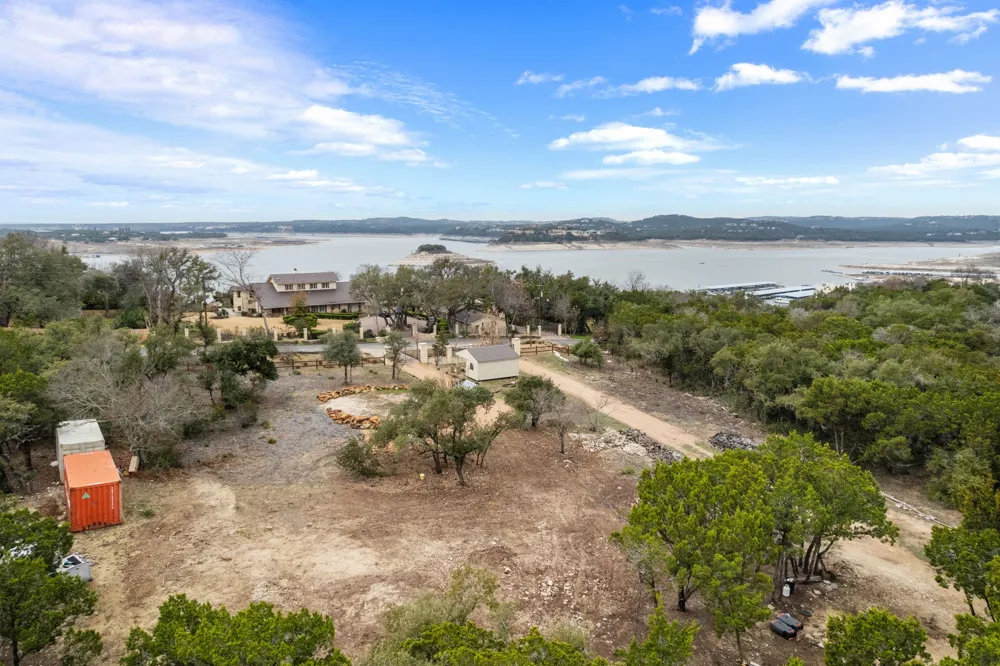 15902 Booth Circle Volente, TX 78641