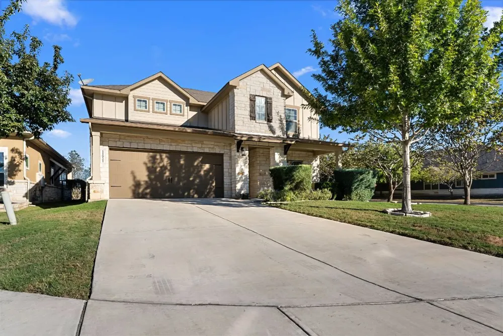 11921 Spoke Hollow Schertz, TX 78154