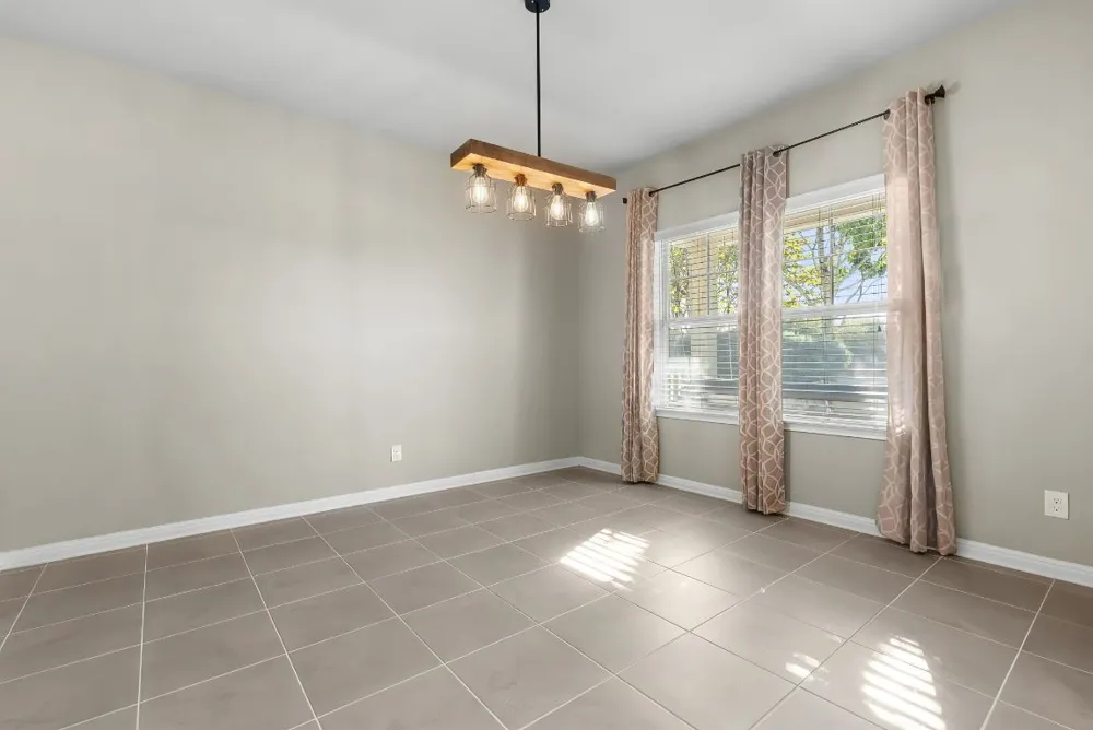 11921 Spoke Hollow Schertz, TX 78154