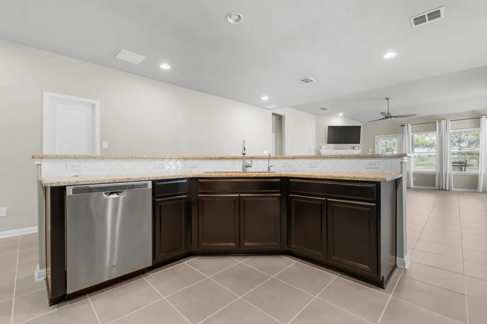 11921 Spoke Hollow Schertz, TX 78154