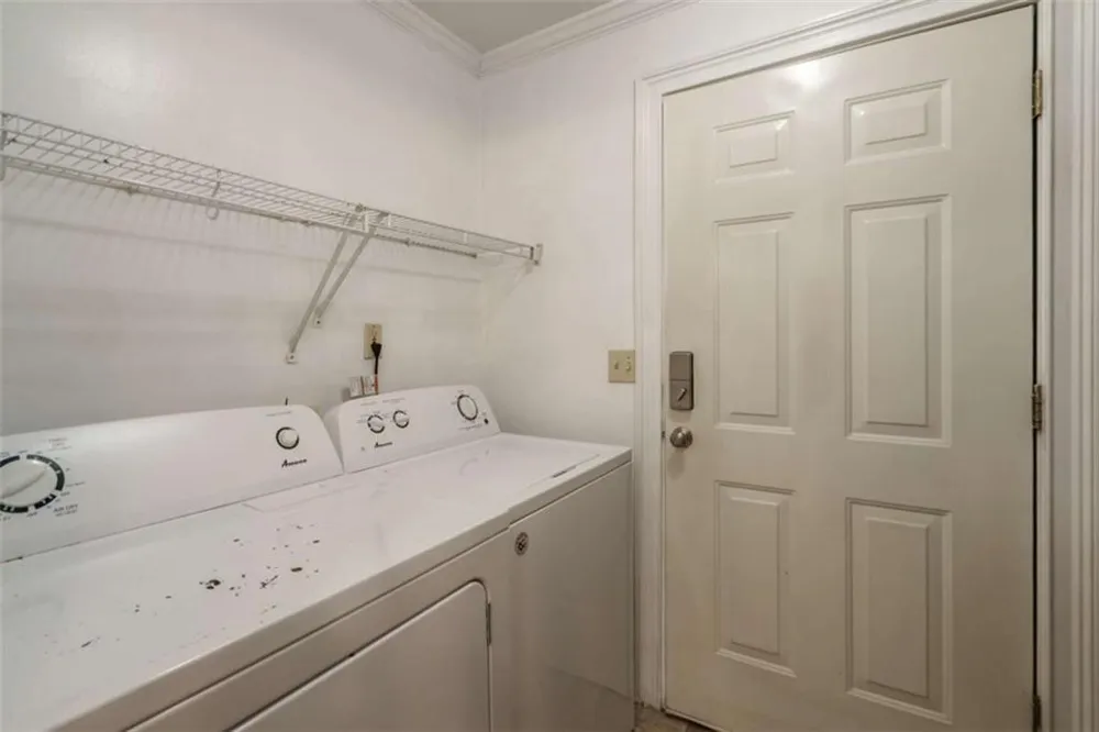 248 W River Bend Drive W Eatonton, GA 31024