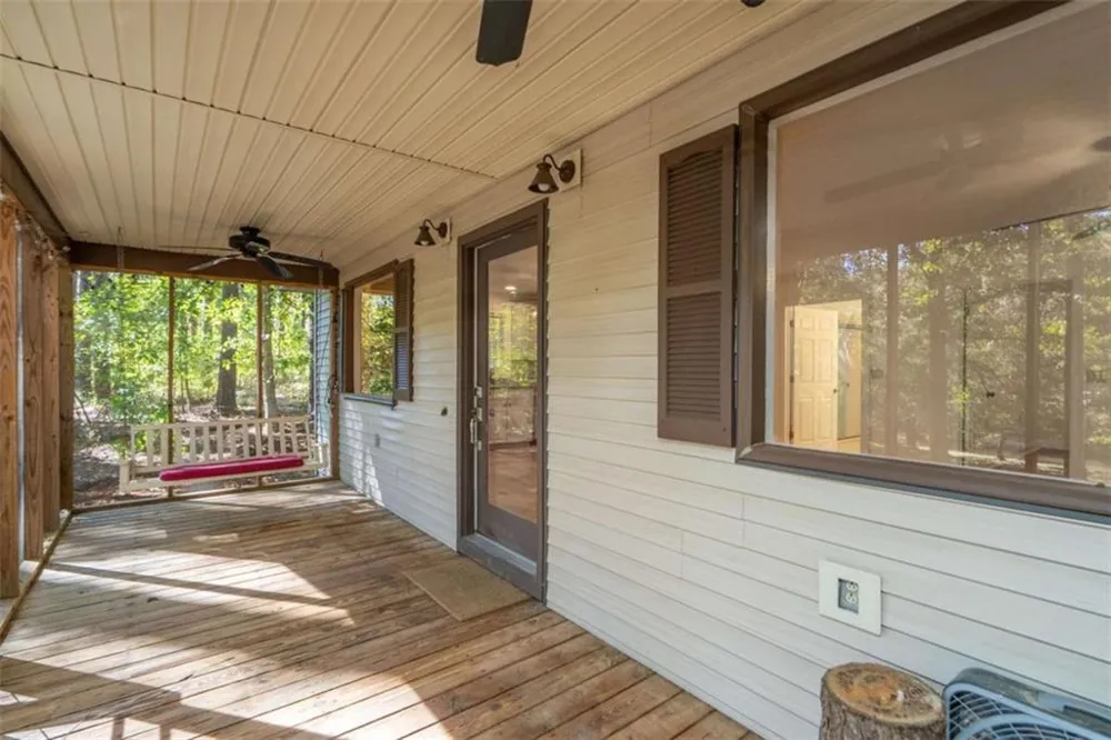 248 W River Bend Drive W Eatonton, GA 31024