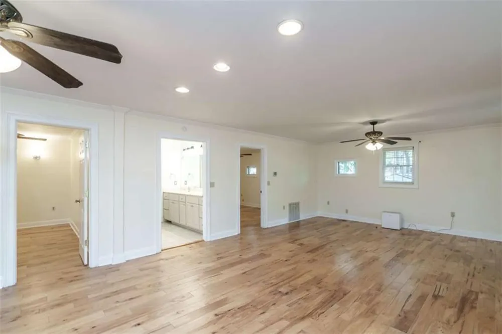 248 W River Bend Drive W Eatonton, GA 31024