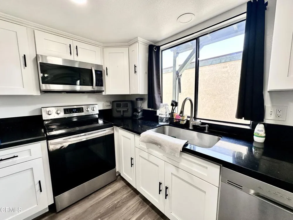 129 E Ventura Street #A Santa Paula, CA 93060