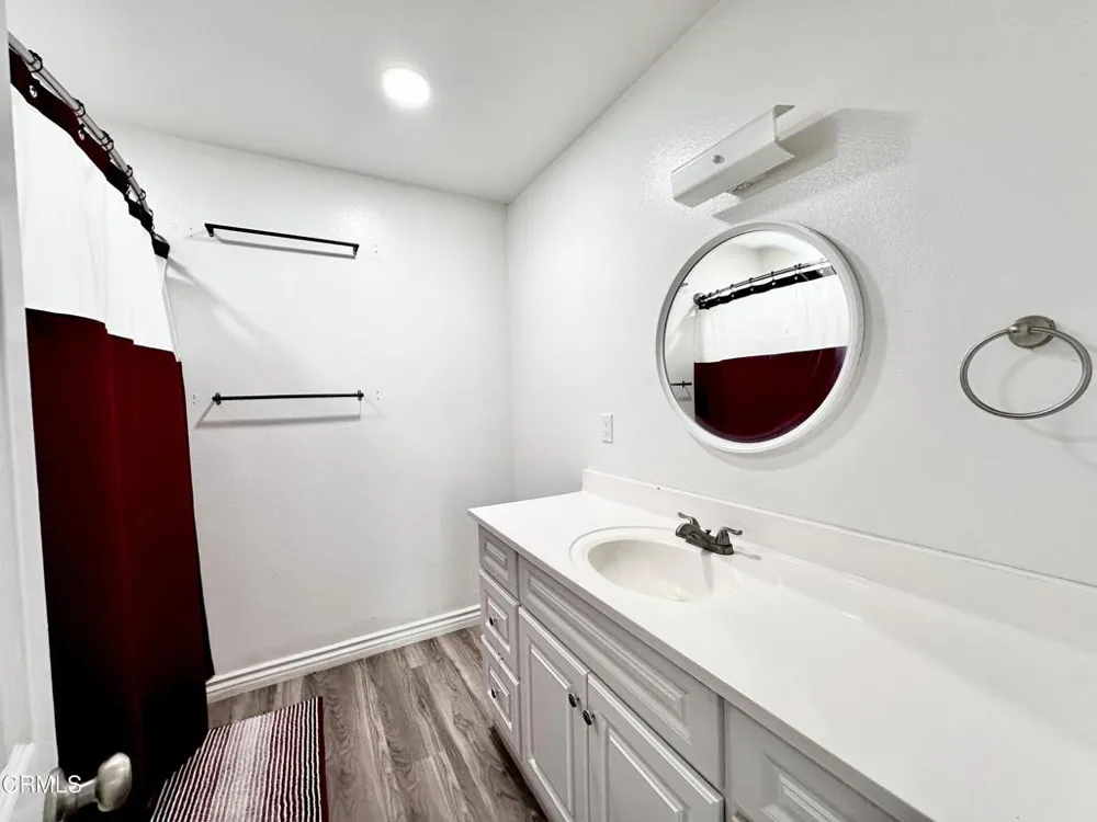 129 E Ventura Street #A Santa Paula, CA 93060