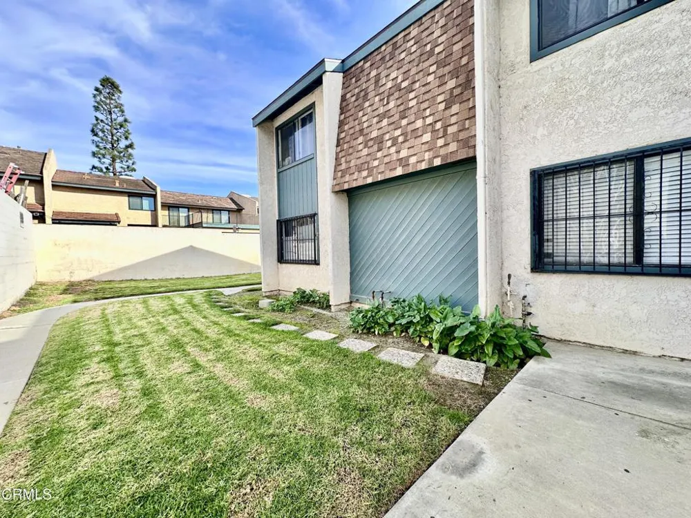 129 E Ventura Street #A Santa Paula, CA 93060