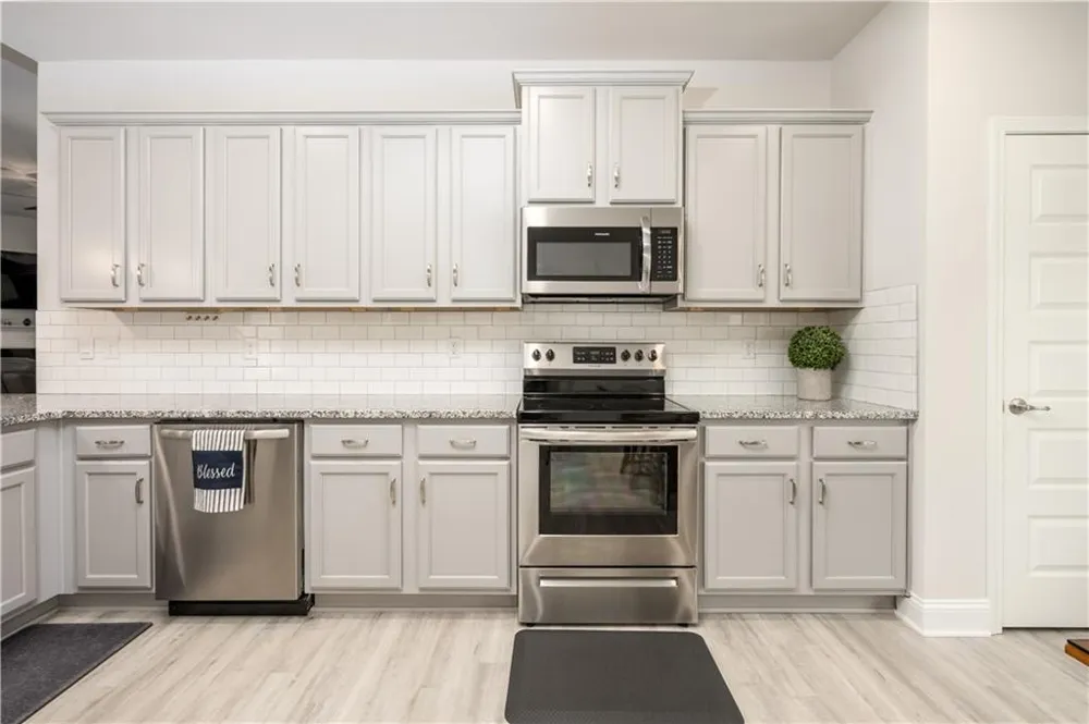 104 Eagle Heights Drive Maysville, GA 30558