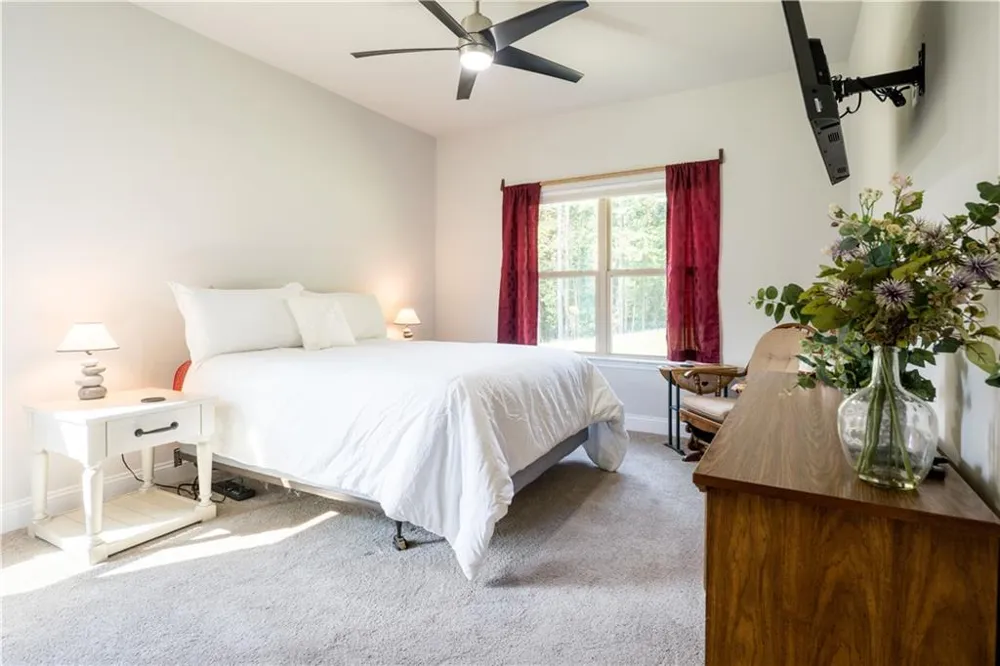 104 Eagle Heights Drive Maysville, GA 30558