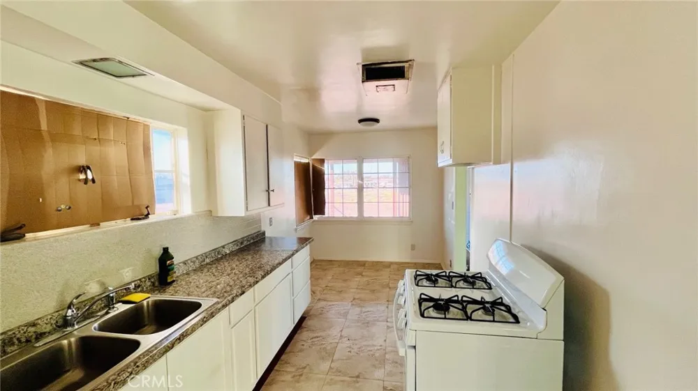 44655 National Trails Highway Newberry Springs, CA 92365