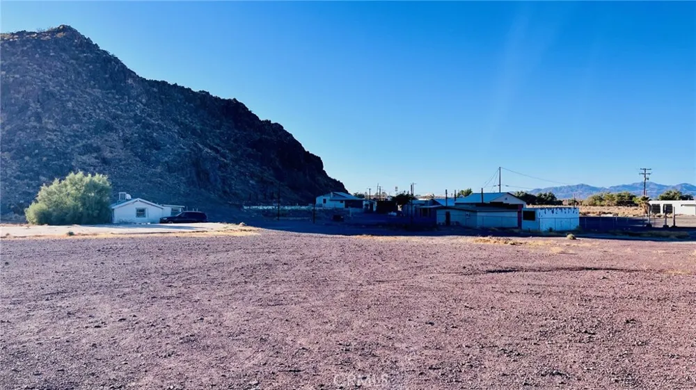 44655 National Trails Highway Newberry Springs, CA 92365