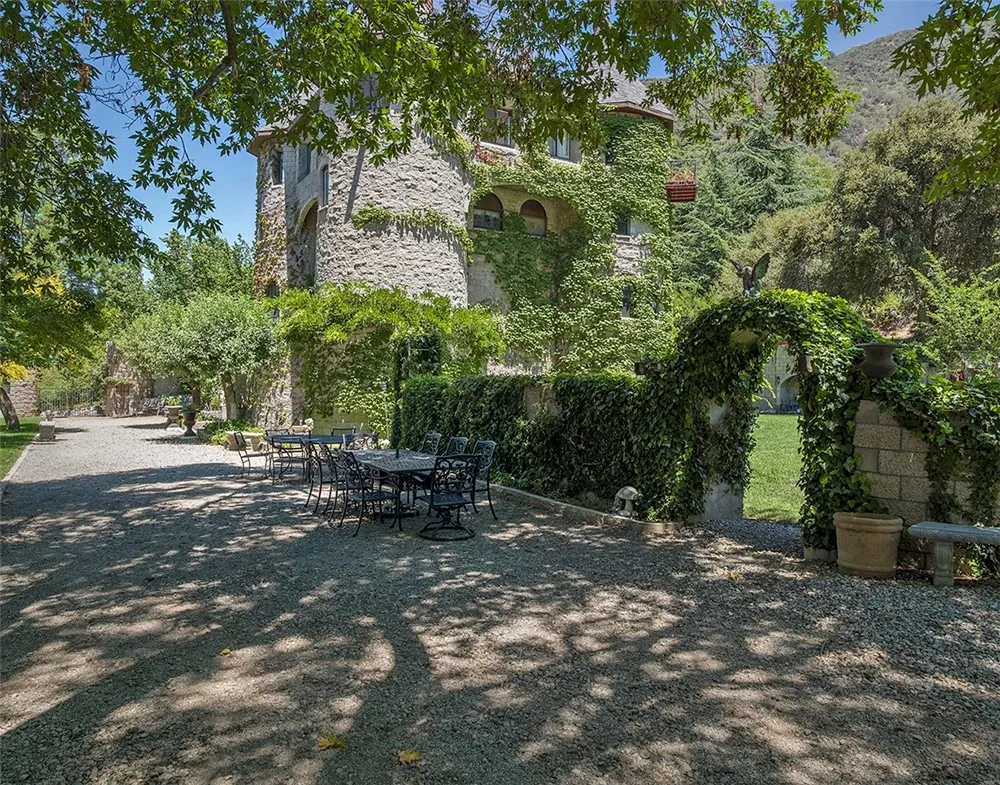 38838 Birch Creek Oak Glen, CA 92399