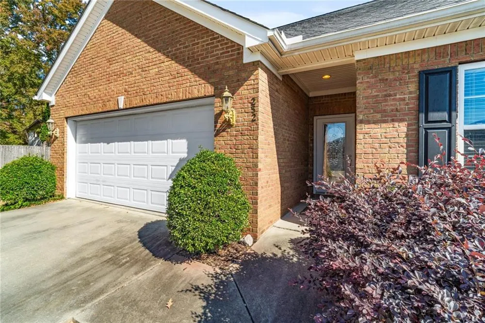 252 Blackwood Place SE Calhoun, GA 30701