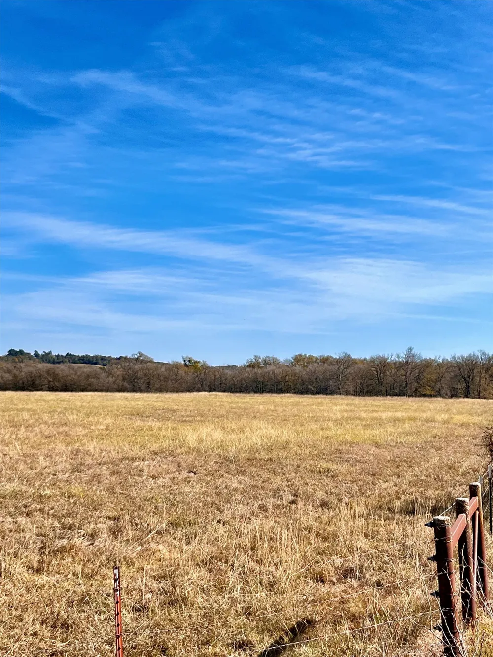 674 County Road 309 Rockdale, TX 76567