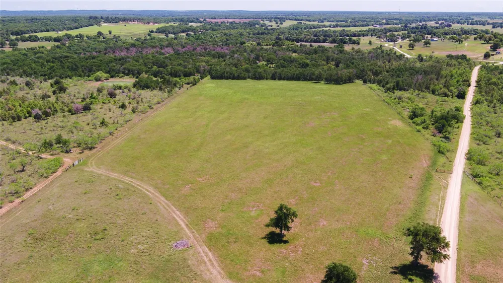 674 County Road 309 Rockdale, TX 76567