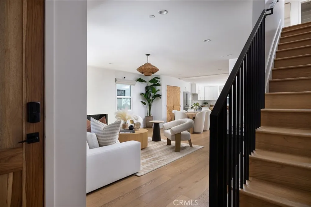 1230 Crystal Cove Way Seal Beach, CA 90740
