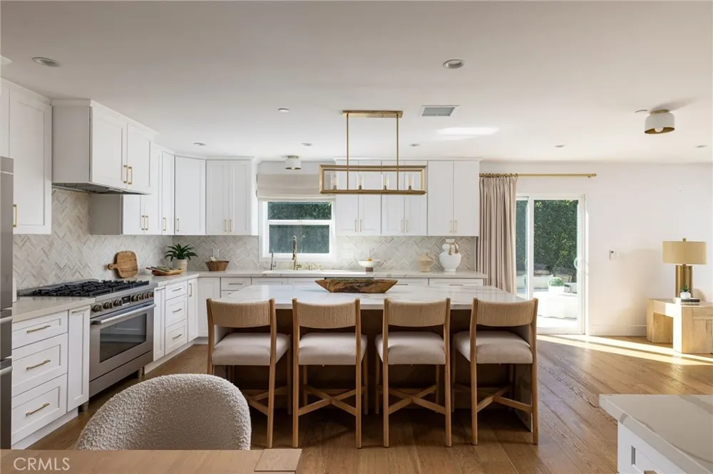 1230 Crystal Cove Way Seal Beach, CA 90740