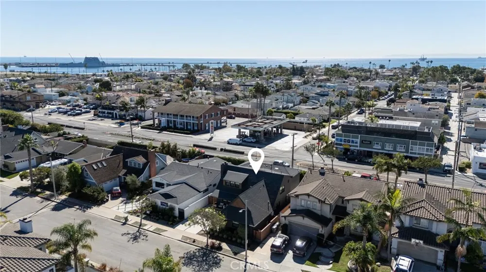 1230 Crystal Cove Way Seal Beach, CA 90740