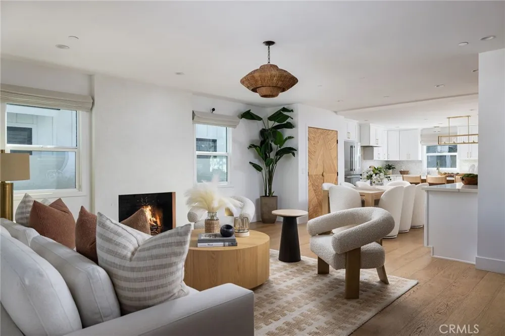 1230 Crystal Cove Way Seal Beach, CA 90740