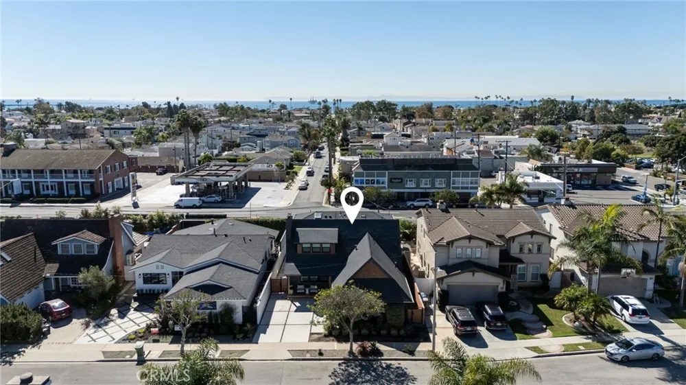 1230 Crystal Cove Way Seal Beach, CA 90740