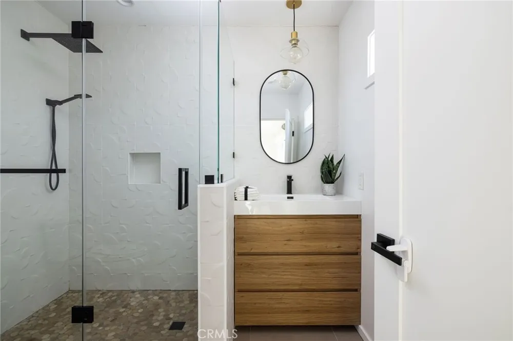 1230 Crystal Cove Way Seal Beach, CA 90740