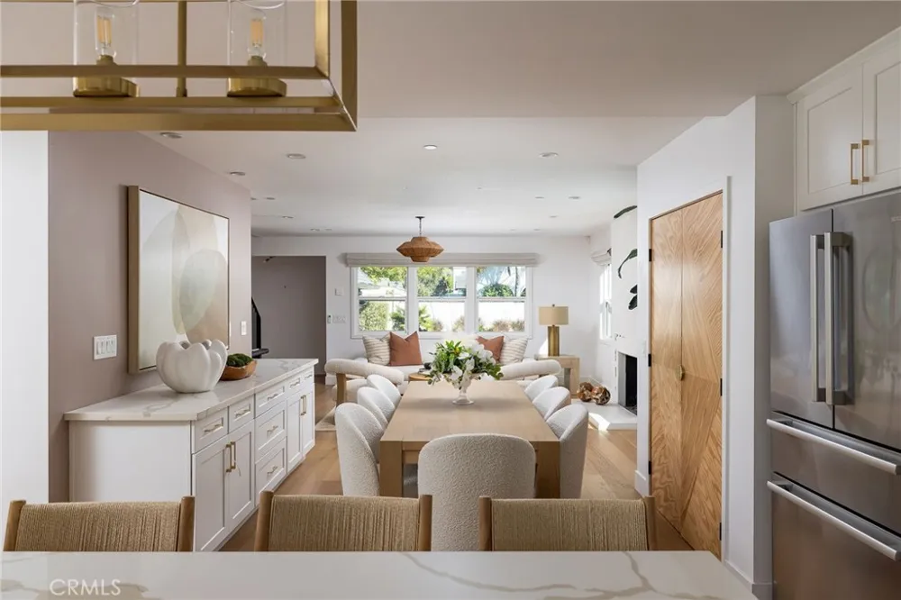 1230 Crystal Cove Way Seal Beach, CA 90740