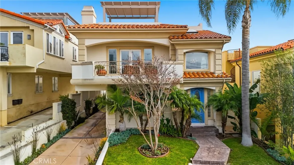 222 S Juanita Avenue #A