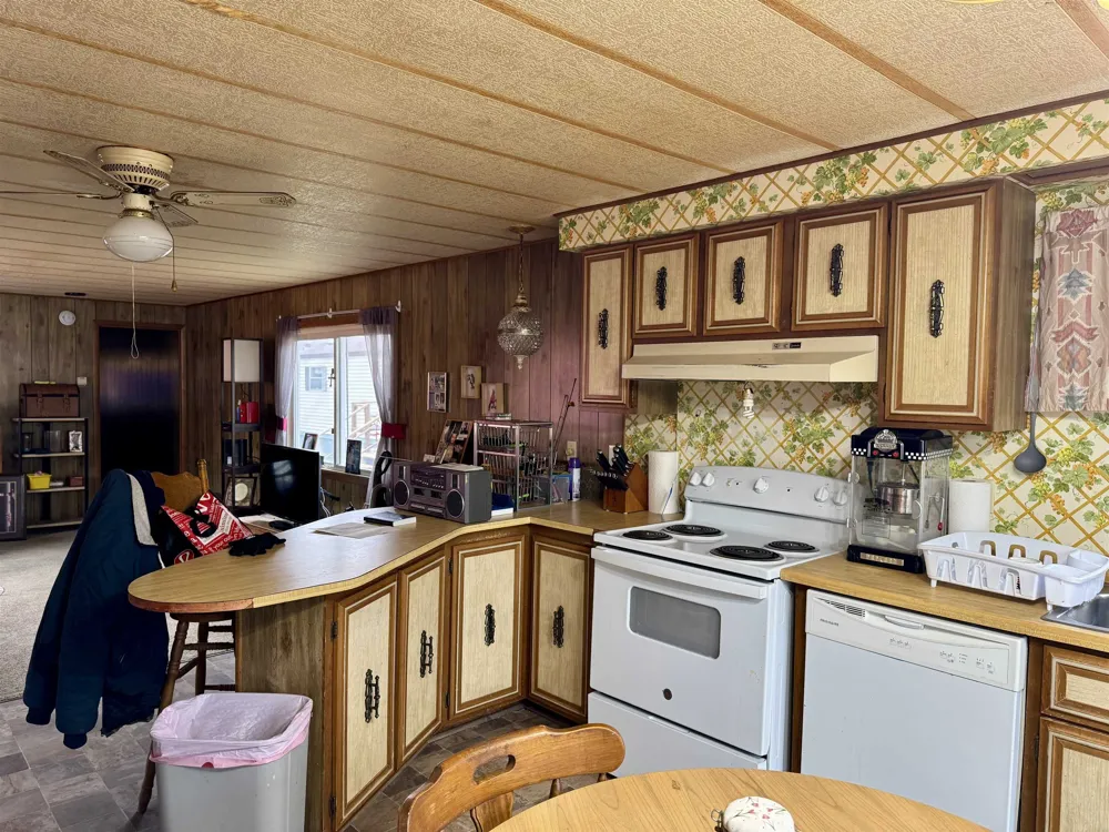 2430 Ruby Street Union Charter Township, MI 48858