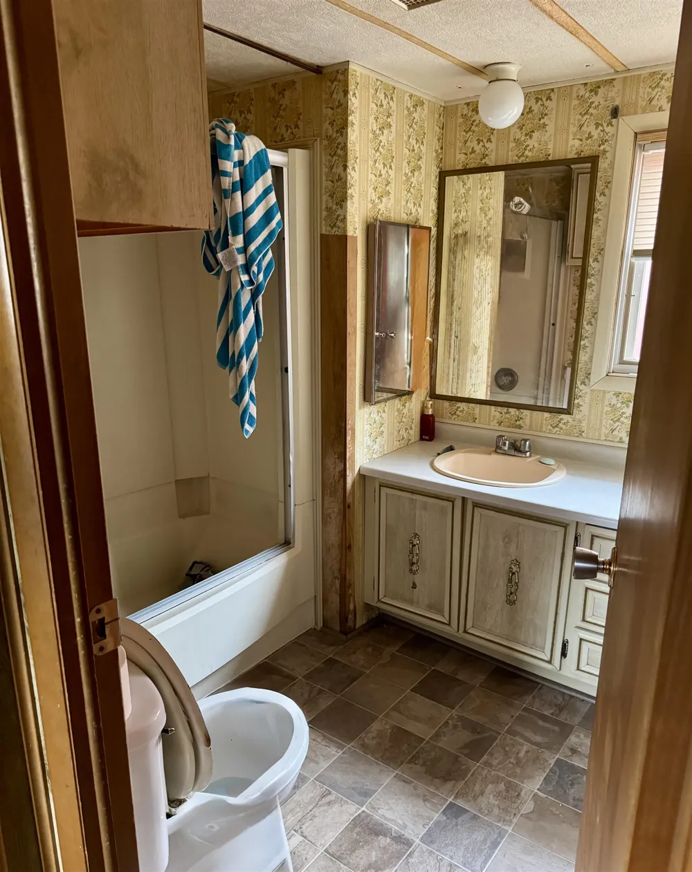 2430 Ruby Street Union Charter Township, MI 48858