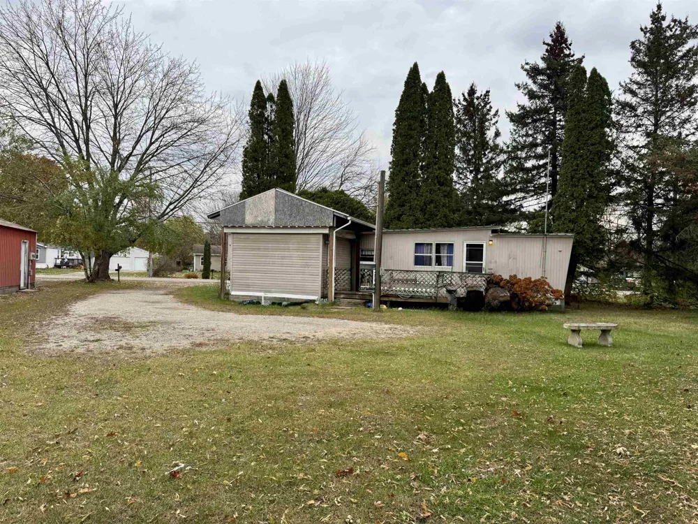 2450 Ruby Street Union Charter Township, MI 48858