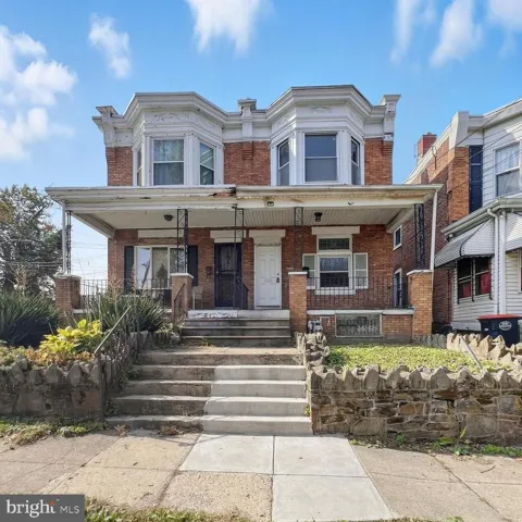 1102 PARKER STREET