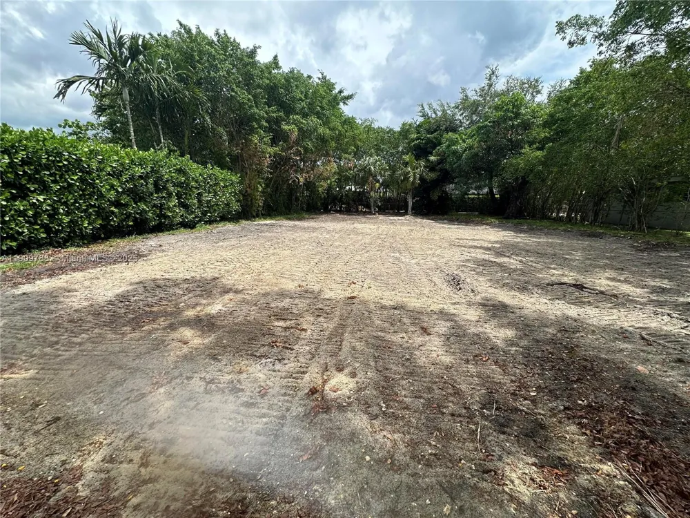 157 NW 104th St Miami Shores, FL 33150