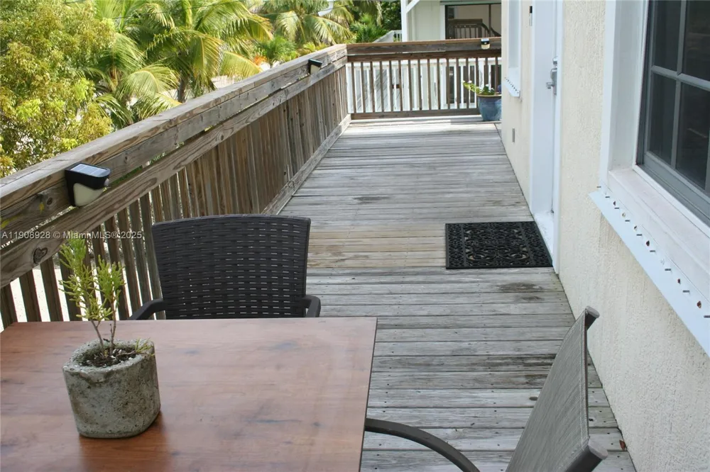 150 Peace Ave Key Largo, FL 33037