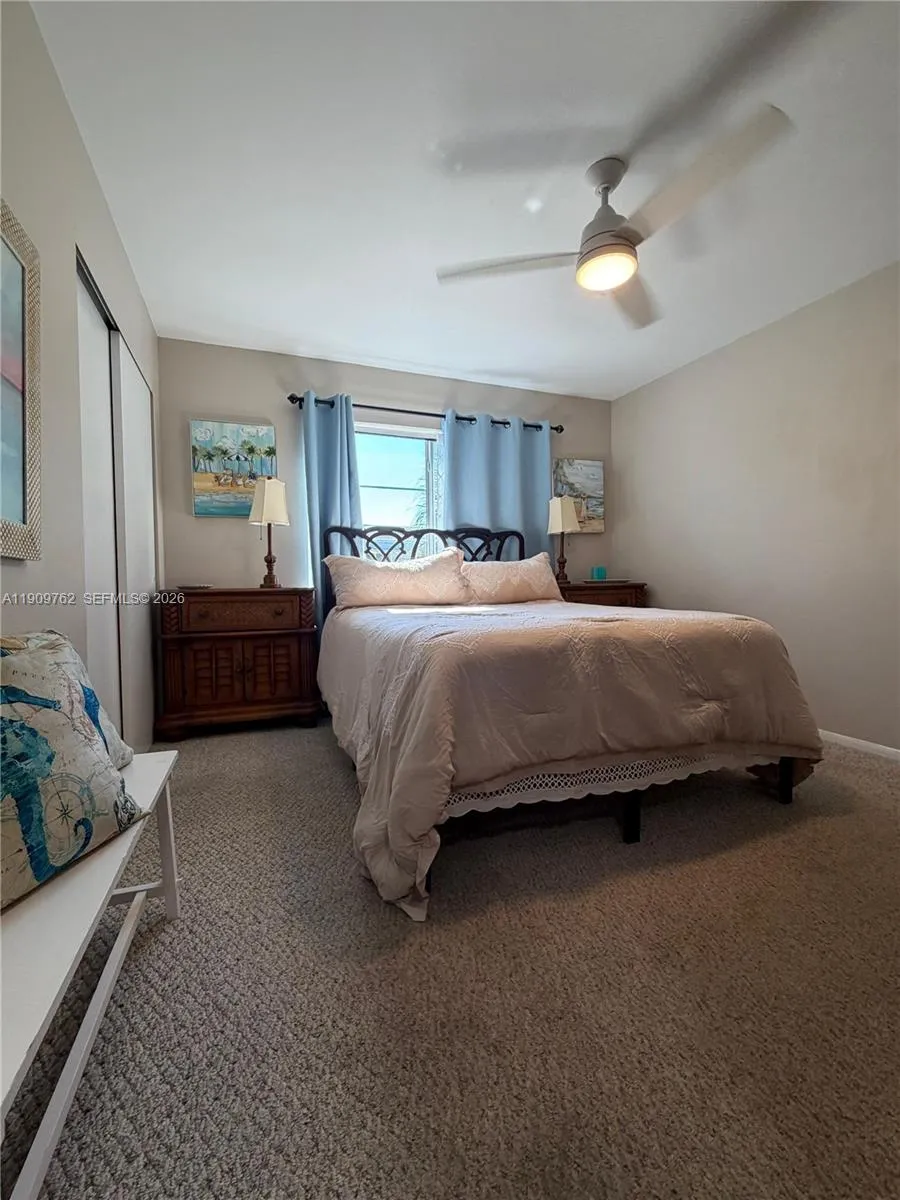 1832 Sunny Drive #D-32 Bradenton, FL 34207