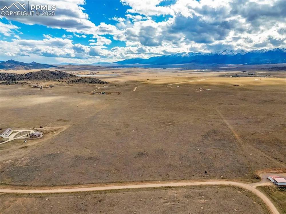 4100 Oak Grove Circle Westcliffe, CO 81252