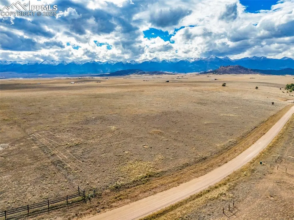 4100 Oak Grove Circle Westcliffe, CO 81252