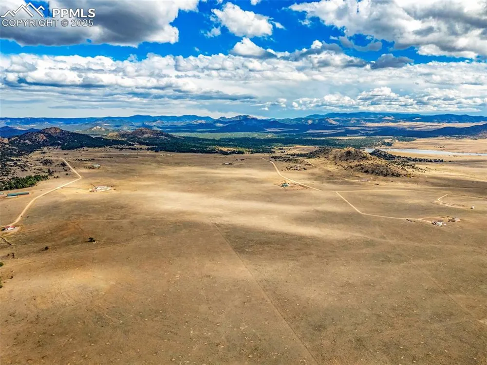 4100 Oak Grove Circle Westcliffe, CO 81252
