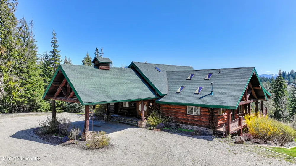 122 Makridge Lane Kingston, ID 83839