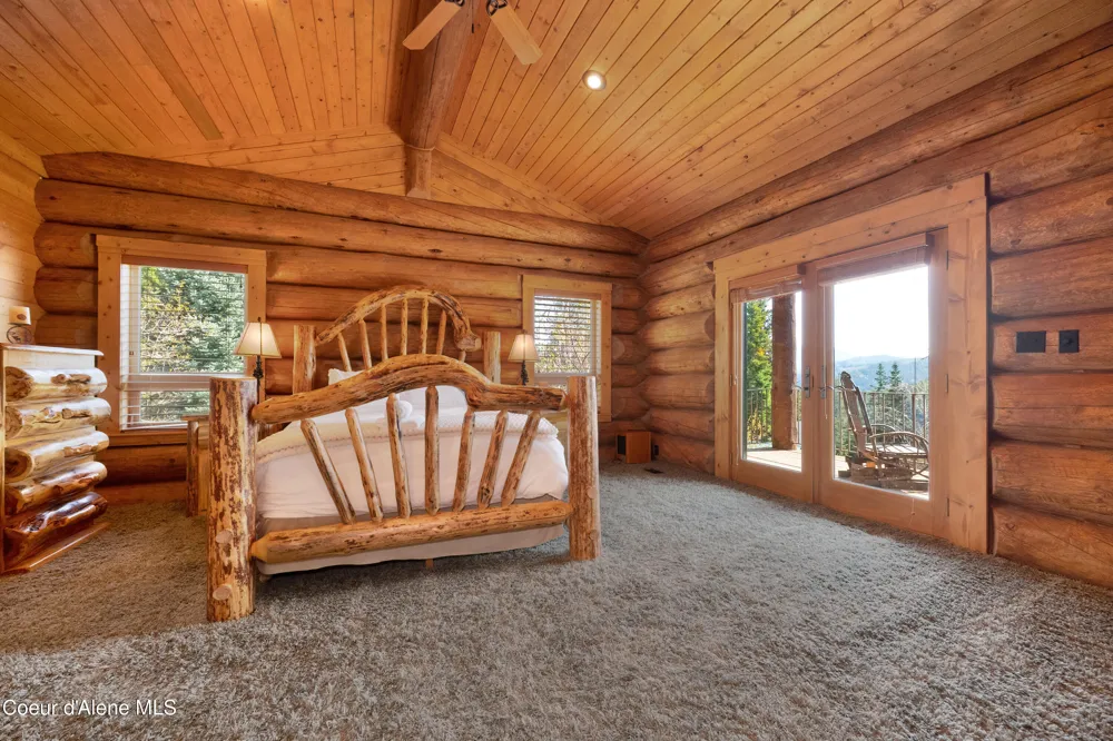 122 Makridge Lane Kingston, ID 83839