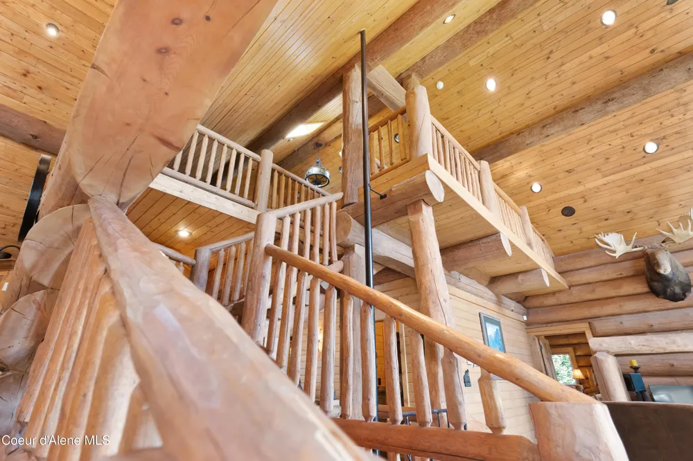 122 Makridge Lane Kingston, ID 83839